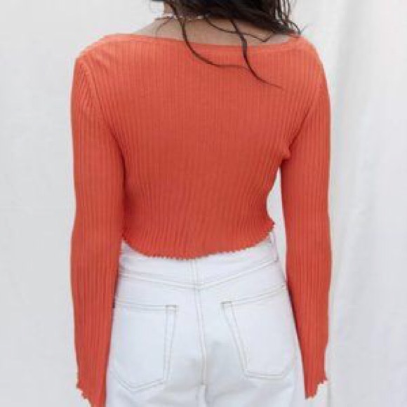 ‼️SOLD‼️ UO Ribbed Ruffle Cardigan - Picture 3 of 4